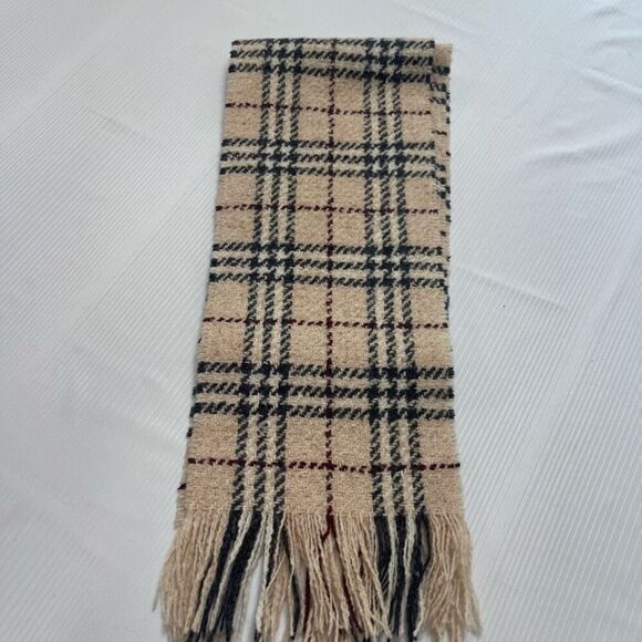 Burberry London Merino Wool Nova Check Plaid Scarf - Picture 6 of 8